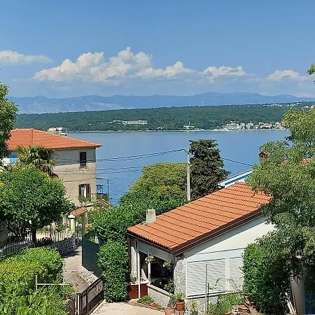 Kraljica Apartment Malinska