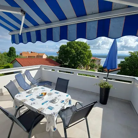 Kraljica Apartament *