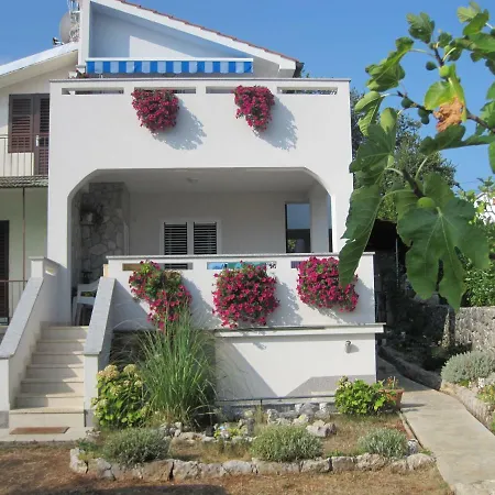 Kraljica Apartment Malinska