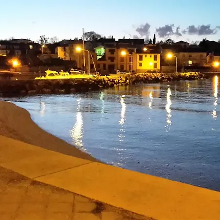 Kraljica Appartement Malinska