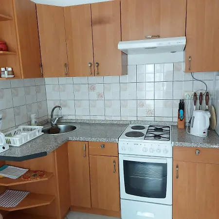 Kraljica Апартаменты Малинска