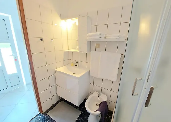 Kraljica Appartement Malinska